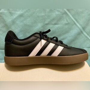 New With Box, Adidas, Boys Size 4.5, Black & White, Skateboarding Tennis Shoes